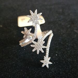 Elegant Sterling Silver Starburst Ring